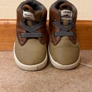 Carter's Kids Sneakers in Brown and Tan